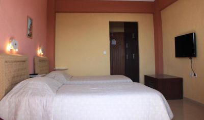 Imagine pentru Hotel Athorama 3* valabile pentru Litoral 2025