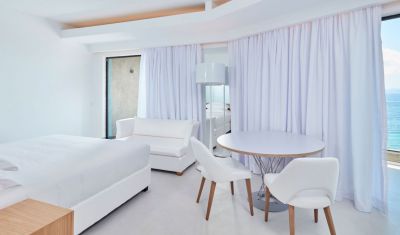 Imagine pentru Hotel Atlantica Nissaki Beach 4*(Adults Only) valabile pentru Litoral 2025