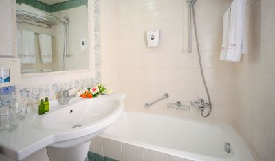 Imagine pentru Hotel Atrium Ambiance 4*(Adults Only 14+) valabile pentru Litoral 2025