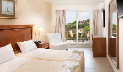 Imagine pentru Hotel Avalon 4*(Adults Only 18+) valabile pentru Litoral 2025