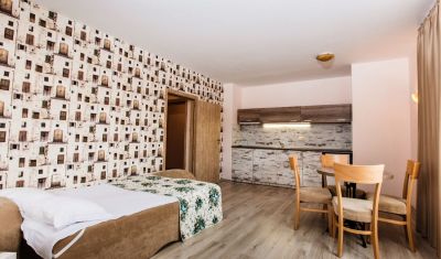 Imagine pentru Hotel Avenue Deluxe 4*  valabile pentru Litoral 2025