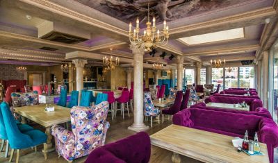 Imagine pentru Hotel Avenue Deluxe 4*  valabile pentru Litoral 2025