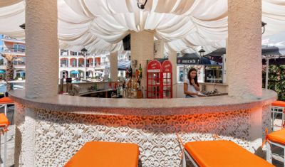 Imagine pentru Hotel Avenue Deluxe 4*  valabile pentru Litoral 2025