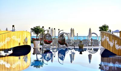 Imagine pentru Hotel Azura Deluxe Resort & Spa 5* valabile pentru Litoral 2025