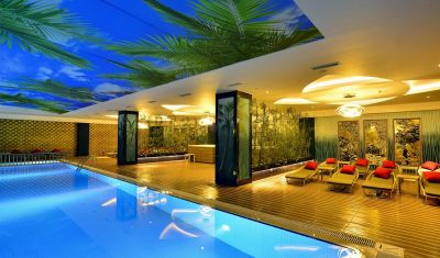 Imagine pentru Hotel Azura Deluxe Resort & Spa 5* valabile pentru Litoral 2025