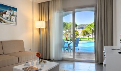 Imagine pentru Hotel Batihan Beach Resort & Spa 4* valabile pentru Litoral 2025