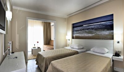 Imagine pentru Hotel Batihan Beach Resort & Spa 4* valabile pentru Litoral 2025