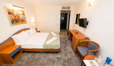 Imagine pentru Hotel Bavaria Blu 4*  valabile pentru Litoral 2025