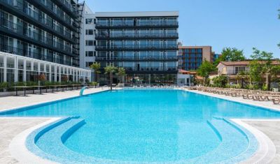 Imagine pentru Hotel Bavaro 4* valabile pentru Litoral 2025