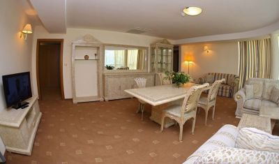 Imagine pentru Hotel Belleville 4* valabile pentru Litoral 2025