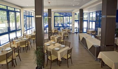 Imagine pentru Hotel Blue Sky 3* valabile pentru Litoral 2025