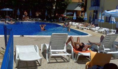Imagine pentru Hotel Blue Sky 3* valabile pentru Litoral 2025