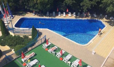 Imagine pentru Hotel Blue Sky 3* valabile pentru Litoral 2025