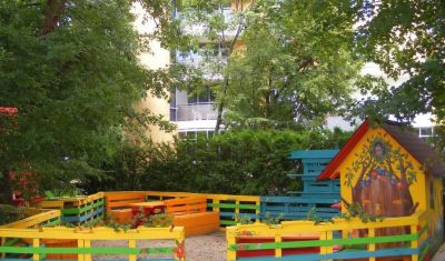 Imagine pentru Hotel Blue Sky 3* valabile pentru Litoral 2025