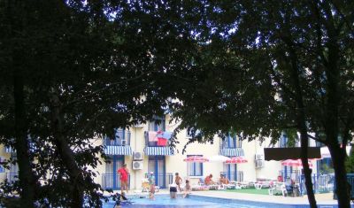 Imagine pentru Hotel Blue Sky 3* valabile pentru Litoral 2025