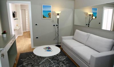 Imagine pentru Hotel Blue Sky 4* valabile pentru Litoral 2025