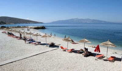 Imagine pentru Hotel Blue Sky 4* valabile pentru Litoral 2025