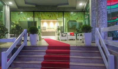 Imagine pentru Hotel Blue Sky 4* valabile pentru Litoral 2025