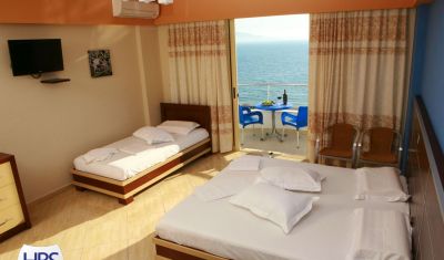 Imagine pentru Hotel Blue Sky 4* valabile pentru Litoral 2025