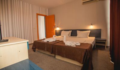 Imagine pentru Hotel Bohemi 3*  valabile pentru Litoral 2025