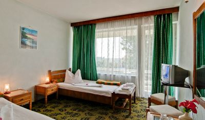 Imagine pentru Hotel Capitol 2* valabile pentru Litoral 2025