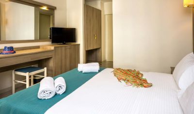 Imagine pentru Hotel Central Hersonissos 3* valabile pentru Litoral 2025