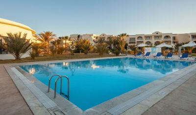 Imagine pentru Hotel Cesar Thalasso & Convention 4* valabile pentru Litoral 2025