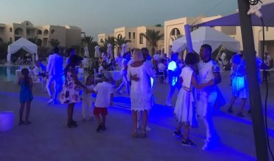 Imagine pentru Hotel Cesar Thalasso & Convention 4* valabile pentru Litoral 2025
