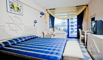 Imagine pentru Hotel Chaika Beach Resort 3*  valabile pentru Litoral 2025
