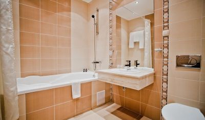 Imagine pentru Hotel Chaika Beach Resort 3*  valabile pentru Litoral 2025