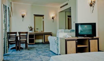 Imagine pentru Hotel Chaika Beach Resort 3*  valabile pentru Litoral 2025
