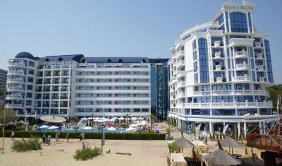 Imagine pentru Hotel Chaika Beach Resort 3*  valabile pentru Litoral 2025
