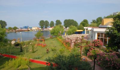 Imagine pentru Hotel Club Tismana 3*  valabile pentru Litoral 2025