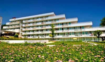 Imagine pentru Hotel .Com 3*  valabile pentru Litoral 2025