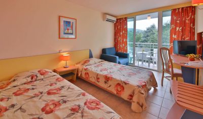 Imagine pentru Hotel .Com 3*  valabile pentru Litoral 2025