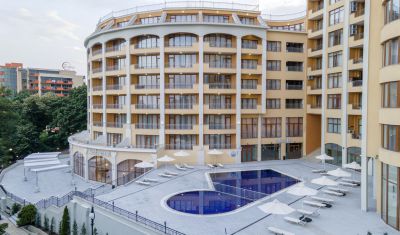 Imagine pentru Hotel Continental 4*  valabile pentru Litoral 2025