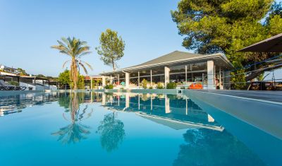 Imagine pentru Hotel Coral Blue Beach 3* valabile pentru Litoral 2025