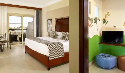 Imagine pentru Hotel Coral Sea Holiday Resort & Aqua Park 5* valabile pentru Litoral 2025