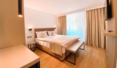 Imagine pentru Hotel Corina 3* valabile pentru Litoral 2025