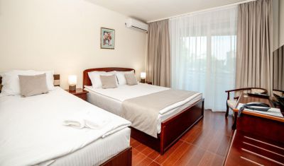Imagine pentru Hotel Corina 3* valabile pentru Litoral 2025