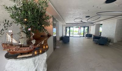 Imagine pentru Hotel Corsa 3* valabile pentru Litoral 2025