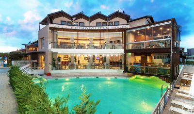 Imagine pentru Hotel Cosmopolitan & Spa 4* valabile pentru Litoral 2025