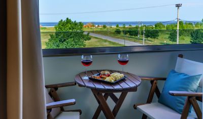 Imagine pentru Hotel Cosmopolitan & Spa 4* valabile pentru Litoral 2025