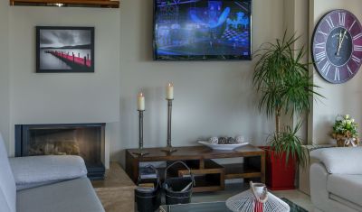 Imagine pentru Hotel Cosmopolitan & Spa 4* valabile pentru Litoral 2025