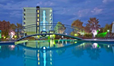 Imagine pentru Hotel Cronwell Platamon Resort 5* valabile pentru Litoral 2025