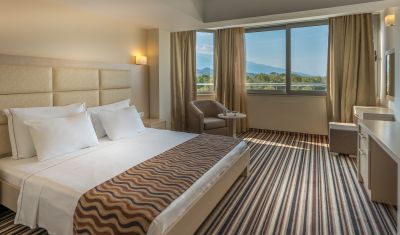 Imagine pentru Hotel Cronwell Platamon Resort 5* valabile pentru Litoral 2025