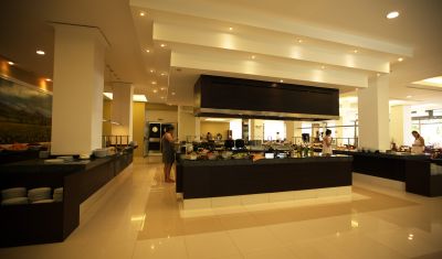 Imagine pentru Hotel Cronwell Platamon Resort 5* valabile pentru Litoral 2025