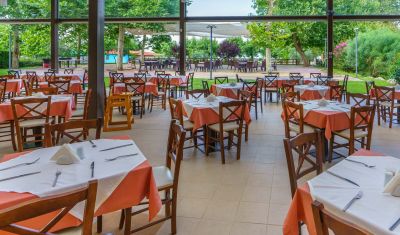Imagine pentru Hotel Cronwell Platamon Resort 5* valabile pentru Litoral 2025