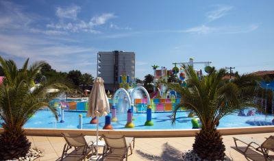 Imagine pentru Hotel Cronwell Platamon Resort 5* valabile pentru Litoral 2025
