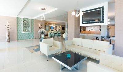 Imagine pentru Hotel Cronwell Resort Sermilia 5* valabile pentru Litoral 2025